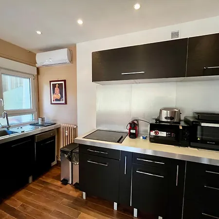 Апартаменты Daniels House *